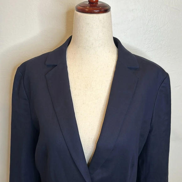 JCREW NAVY COTTON TWO BUTTON BLAZER VENTED BACK LINED FITTED DESIGN SIZE 8 - Picture 2 of 7